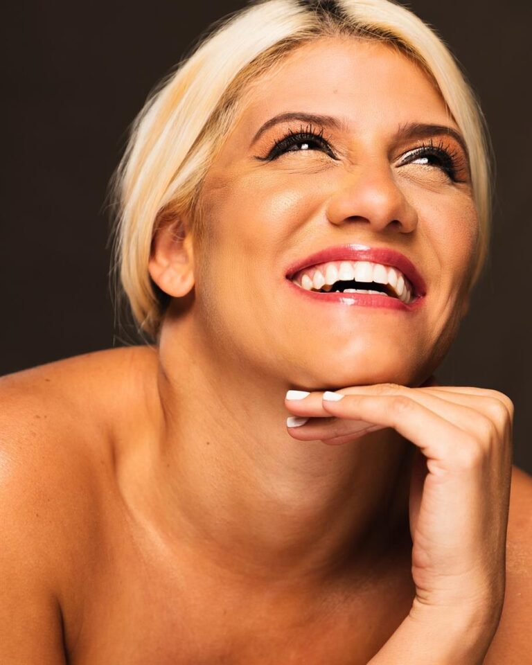 Your smile is one of the most powerful tools you possess—it can light up a room, inspire confidence, and leave a lasting impression. At Smiles and Smiles, we believe everyone deserves to feel proud of their smile. Yet, for many people, cosmetic dentistry has been a journey of frustration, with subpar results or limited access to the right treatments. Smiles and Smiles was founded to change that narrative, offering premium cosmetic dentistry built on trust, expertise, and cutting-edge technology.