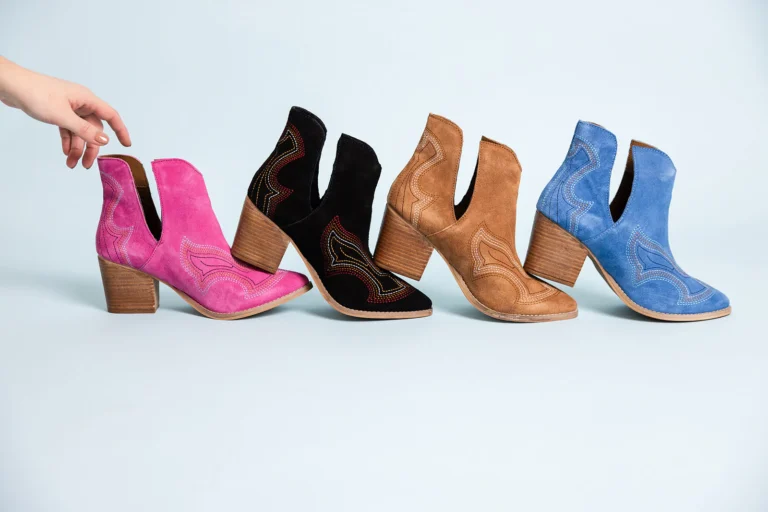 Journee: Elevating Your Footwear Experience with Style and Comfort