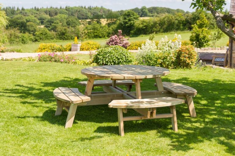 Transform Your Outdoor Space with Stylish and Durable Garden Furniture