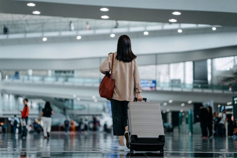 EzyBook – Your Smart Travel Parking Partner
