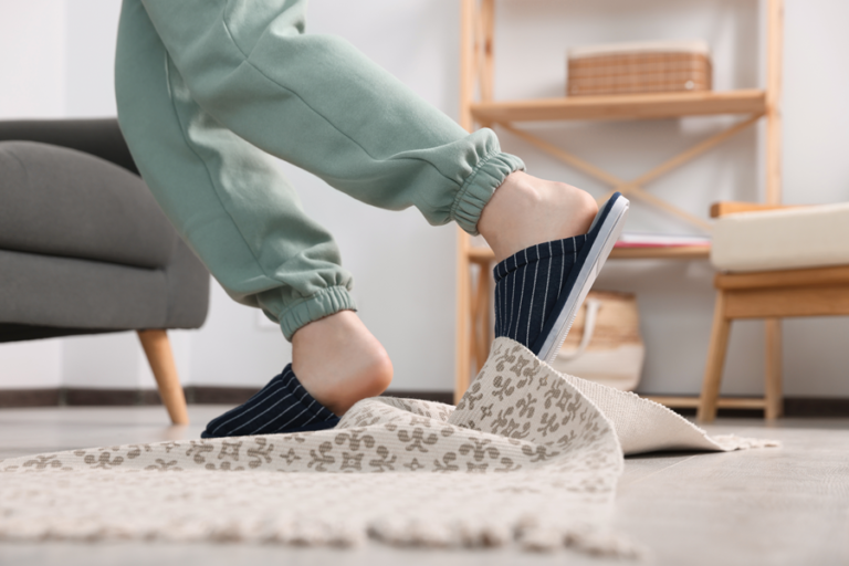 Top 10 Must Have Outdoor Accessories for Travelers and Hikers