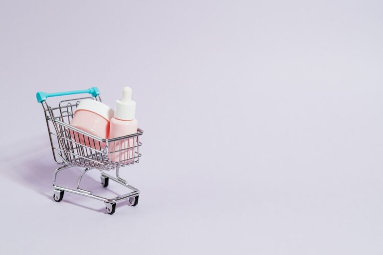 Smart Shopping and Product Curation: How to Choose Quality Goods That Align With Your Values and Lifestyle